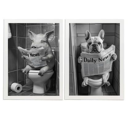 Set de 2 Cuadros de Animales con Periódico en el WC, Perro, Cerdo, Blanco y Negro con Ilustración Impresa en Estilo B/N para Decorar las Paredes del WC, Cuarto de Baño, Aseo, WC