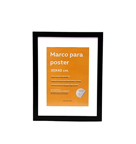 Compra Marco Aluminio Acabado brillante Plateado 30x40 cm - Paspartú Negro  18x27 cm aquí 