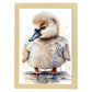 Nacnic baby cygnet sobre fondo blanco sonriendo con algo. Estampados de arte de pared estético para el diseño de dormitorio o sala de estar.-Artwork-Nacnic-A4-Marco Madera clara-Nacnic Estudio SL