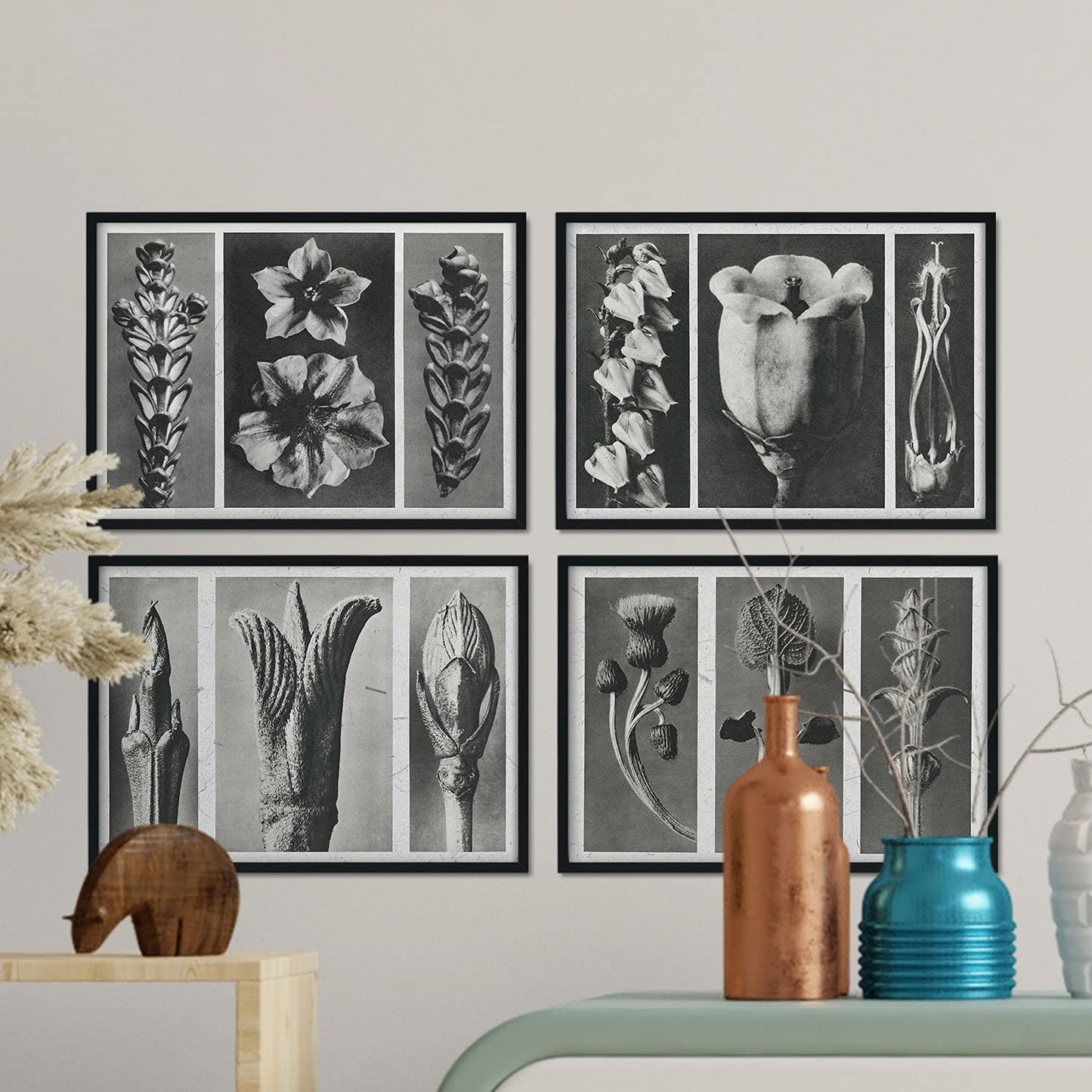 Pack de láminas Flores 2. Pósters con ilustraciones de flores y plantas en tonos grises.-Artwork-Nacnic-Nacnic Estudio SL