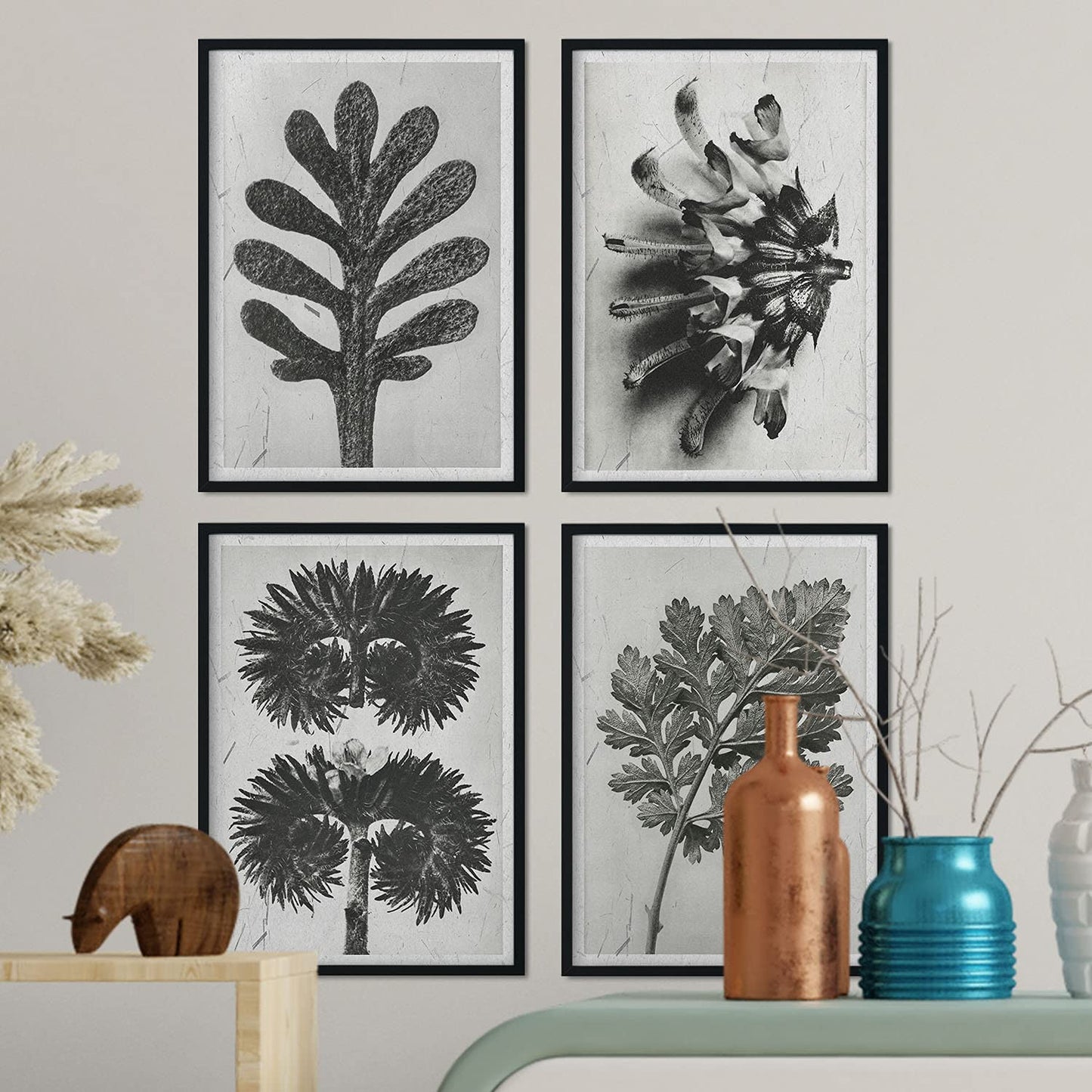 Pack de láminas Hojas. Pósters con ilustraciones de flores y plantas en tonos grises.-Artwork-Nacnic-Nacnic Estudio SL