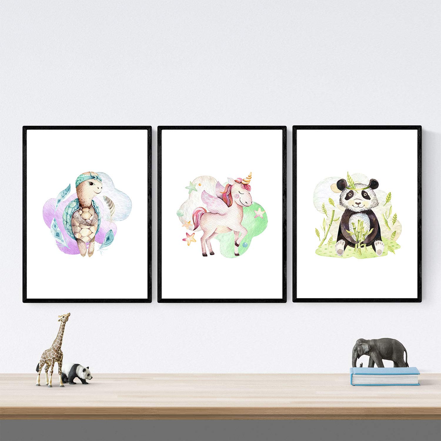 Pack de Tres láminas con Ilustraciones de Animales. Oso Panda Unicornio y Tortuga.-Artwork-Nacnic-Nacnic Estudio SL