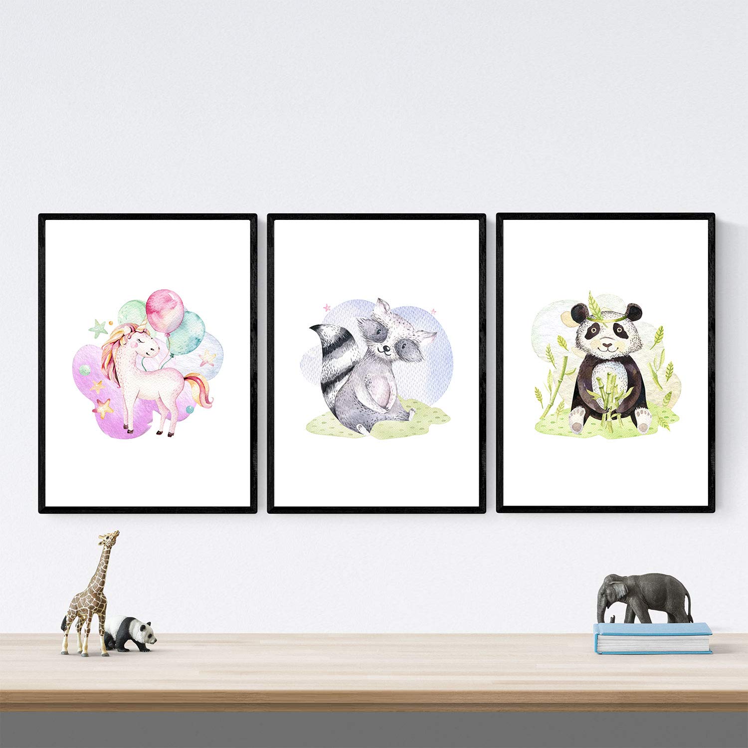Pack de Tres láminas con Ilustraciones de Animales. Unicornio Oso Panda y Mofeta.-Artwork-Nacnic-Nacnic Estudio SL