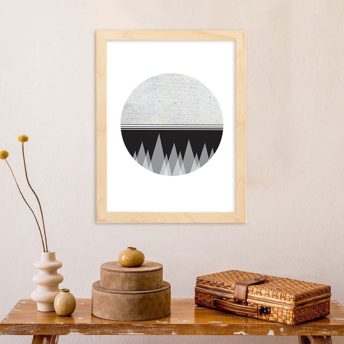 Poster con dibújo nórdico de círculos. Lámina Luna y montaña 2, ilustrada con con círculos y formas-Artwork-Nacnic-Nacnic Estudio SL