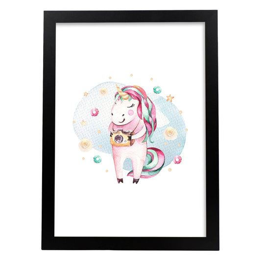 Poster con ilustración de Animal. Unicornio fotografo.-Artwork-Nacnic-A4-Marco Negro-Nacnic Estudio SL