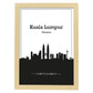 Poster con mapa de Kuala - Lumpur - Malasia. Láminas con Skyline de ciudades de Asia, Australia, y Oriente Medio con sombra negra.-Artwork-Nacnic-A4-Marco Madera clara-Nacnic Estudio SL