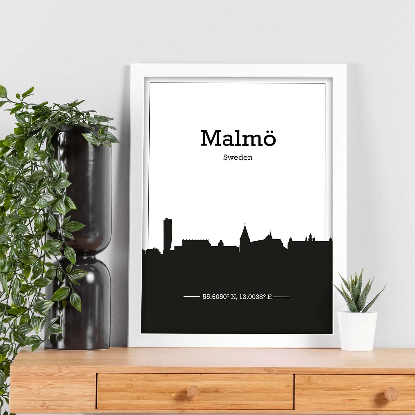 Poster con mapa de Malmo - Suecia. Láminas con Skyline de ciudades del norte de Europa con sombra negra.-Artwork-Nacnic-Nacnic Estudio SL
