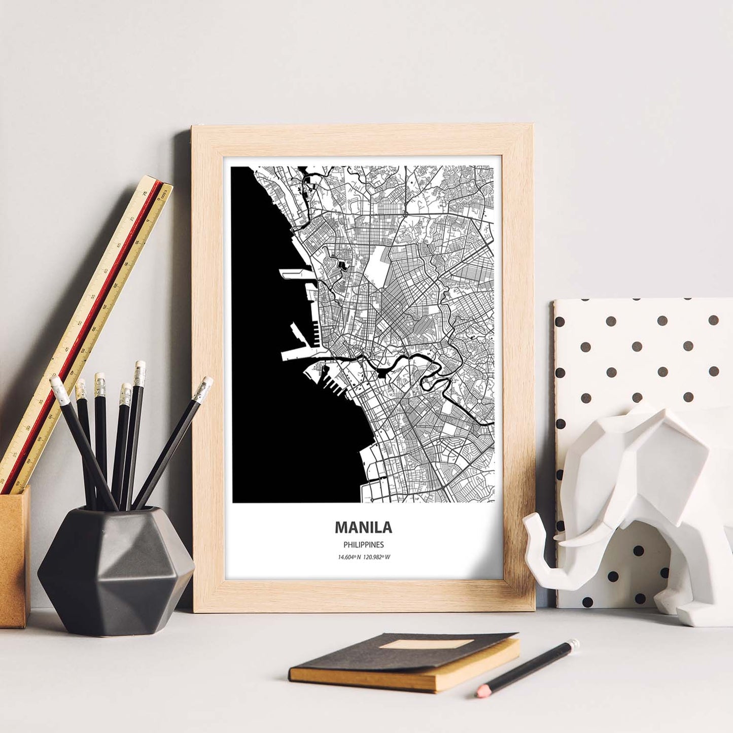 Poster con mapa de Manila - Filipinas. Láminas de ciudades de Asia con mares y ríos en color negro.-Artwork-Nacnic-Nacnic Estudio SL
