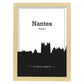 Poster con mapa de Nantes - Francia. Láminas con Skyline de ciudades de Francia con sombra negra.-Artwork-Nacnic-A4-Marco Madera clara-Nacnic Estudio SL