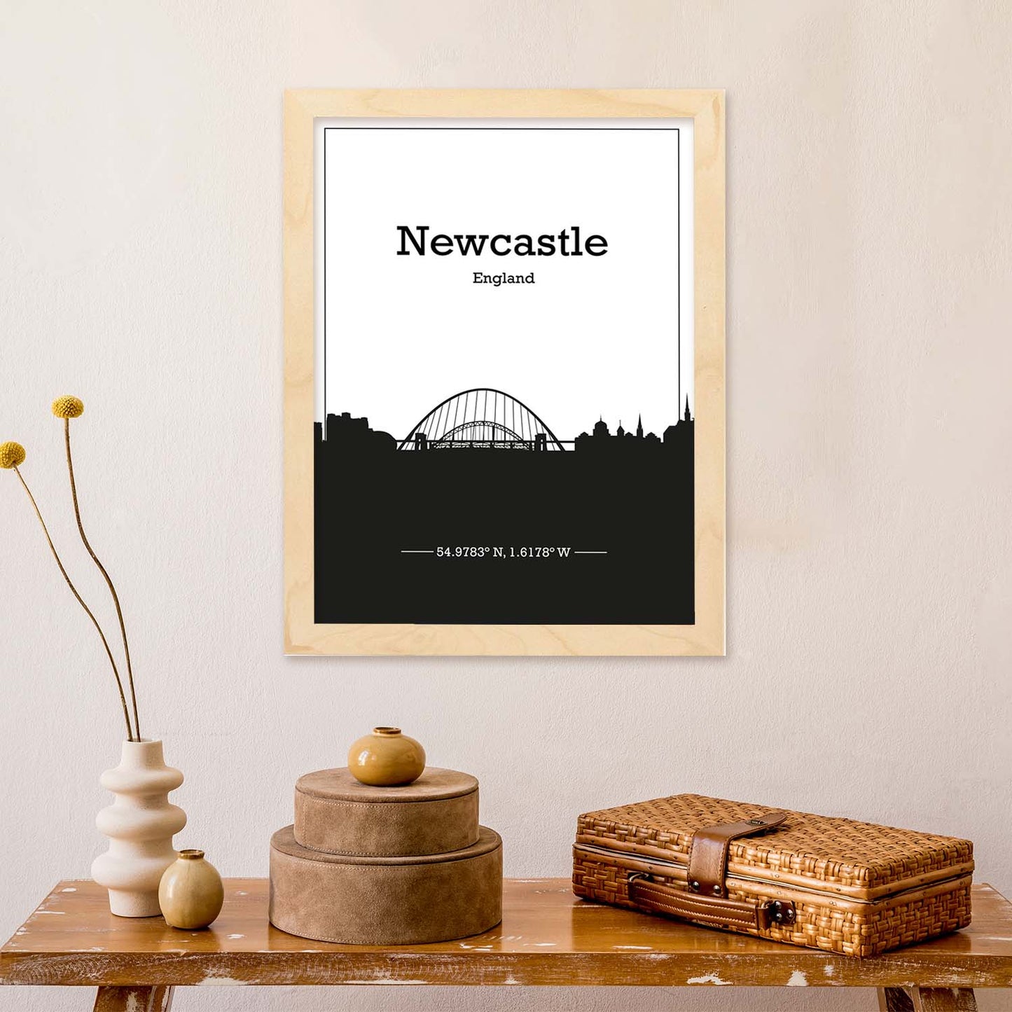 Poster con mapa de Newcastle - Inglaterra. Láminas con Skyline de ciudades de Inglaterra e Irlanda con sombra negra.-Artwork-Nacnic-Nacnic Estudio SL