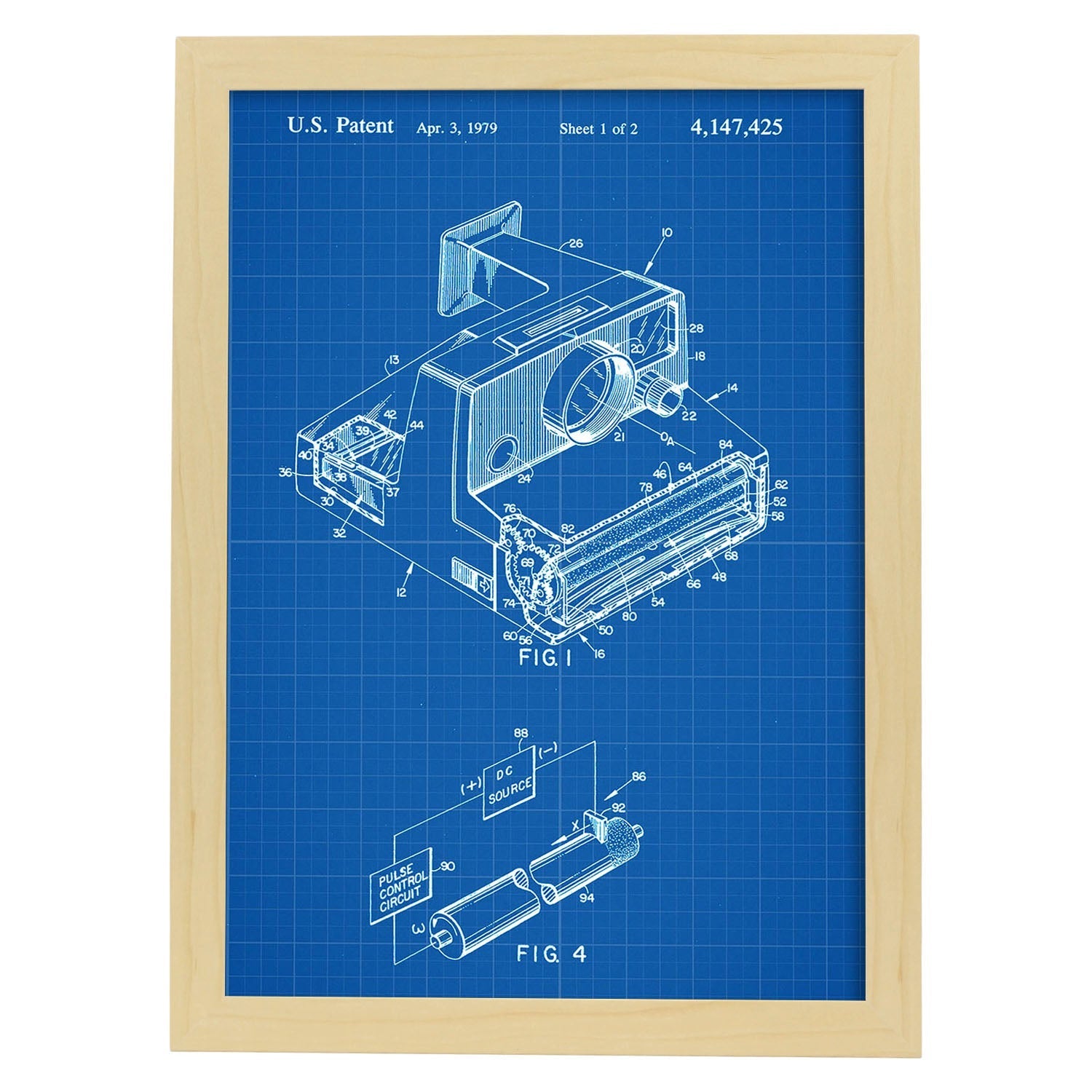 Poster con patente de Camara Polaroid. Lámina con diseño de patente antigua-Artwork-Nacnic-A3-Marco Madera clara-Nacnic Estudio SL