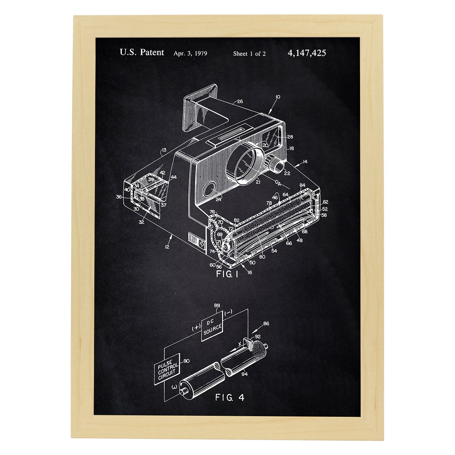 Poster con patente de Camara Polaroid. Lámina con diseño de patente antigua-Artwork-Nacnic-A4-Marco Madera clara-Nacnic Estudio SL