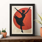 Póster Minimalista de Bailarina Abstracta en Bloque de Madera