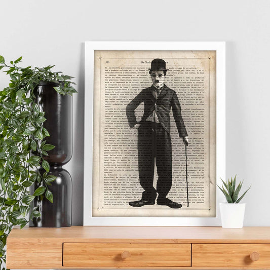 Poster de Charles Chaplin. Láminas de personajes importantes. Posters de músicos, actores, inventores, exploradores, ...-Artwork-Nacnic-Nacnic Estudio SL