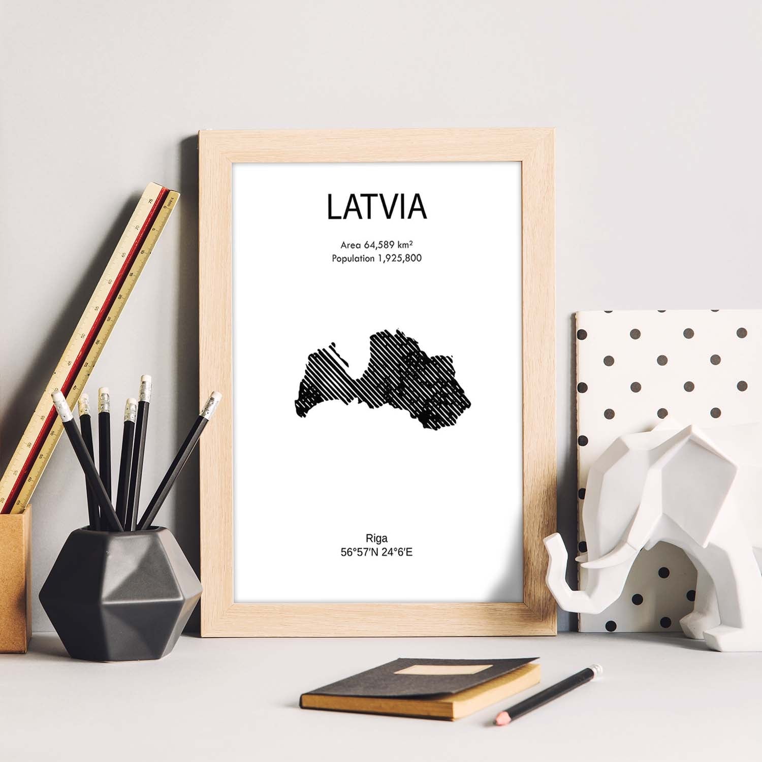 Poster de Latvia. Láminas de paises y continentes del mundo.-Artwork-Nacnic-Nacnic Estudio SL