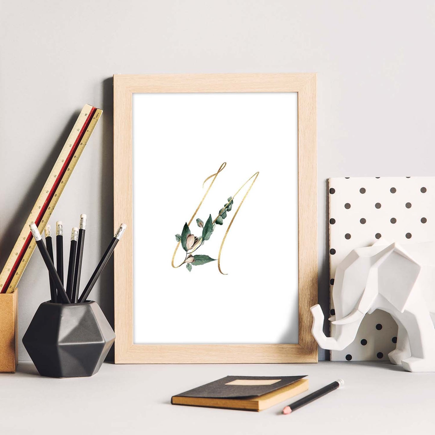 Poster de letra U. Lámina estilo Verde Fino con imágenes del alfabeto.-Artwork-Nacnic-Nacnic Estudio SL