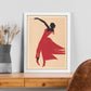 Póster Minimalista de Bailarina Abstracta en Madera