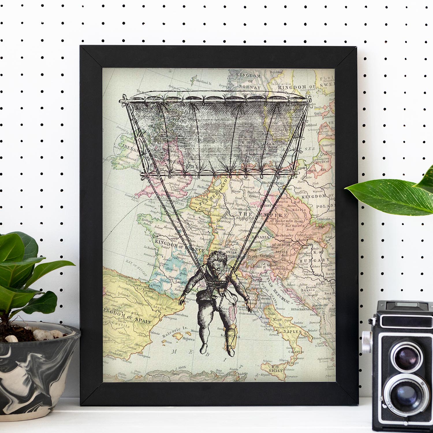 Poster de Volando sobre Europa. Láminas de mapas del mundo. Decoración con mapas e imágenes vintage.-Artwork-Nacnic-Nacnic Estudio SL