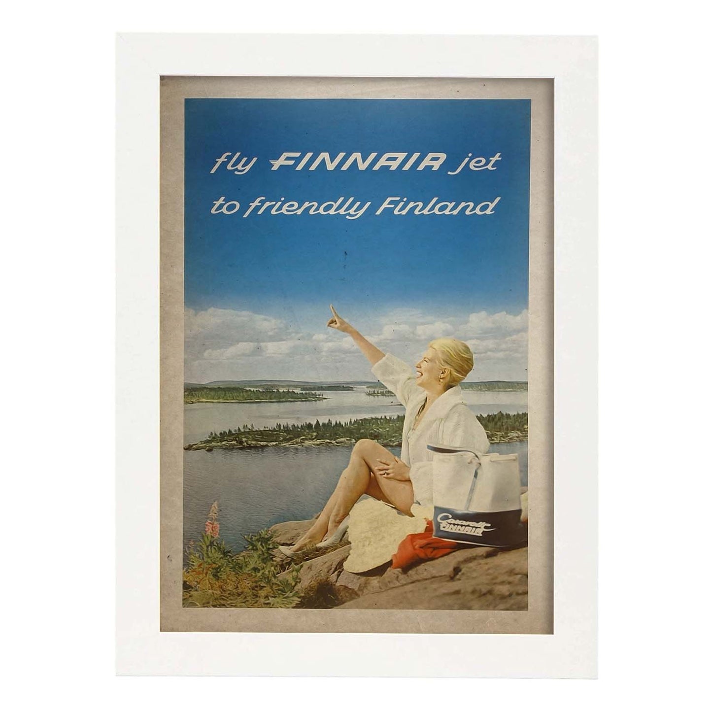 Poster vintage de Finnair. con imágenes vintage y de publicidad antigua.-Artwork-Nacnic-A4-Marco Blanco-Nacnic Estudio SL