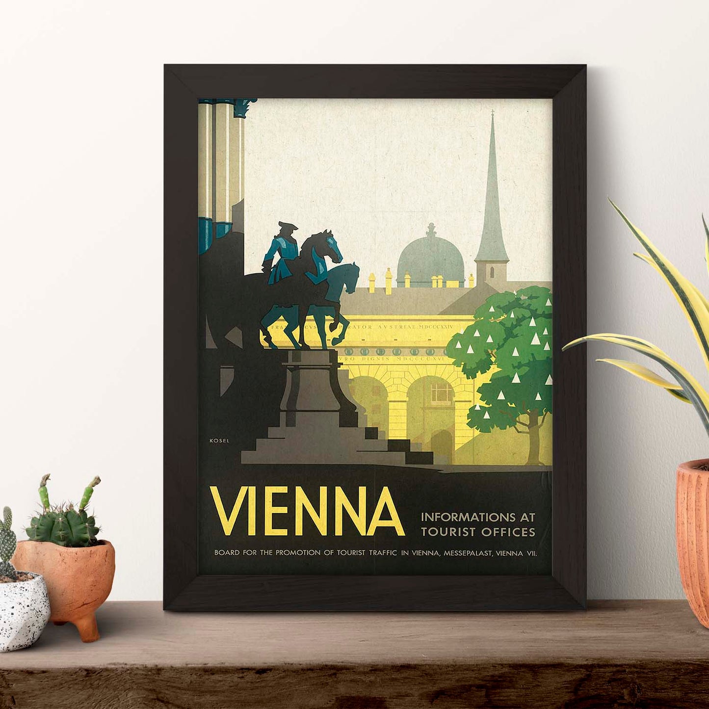 Poster vintage. Cartel vintage de Francia e Italia. Viaja a Vienna.-Artwork-Nacnic-Nacnic Estudio SL