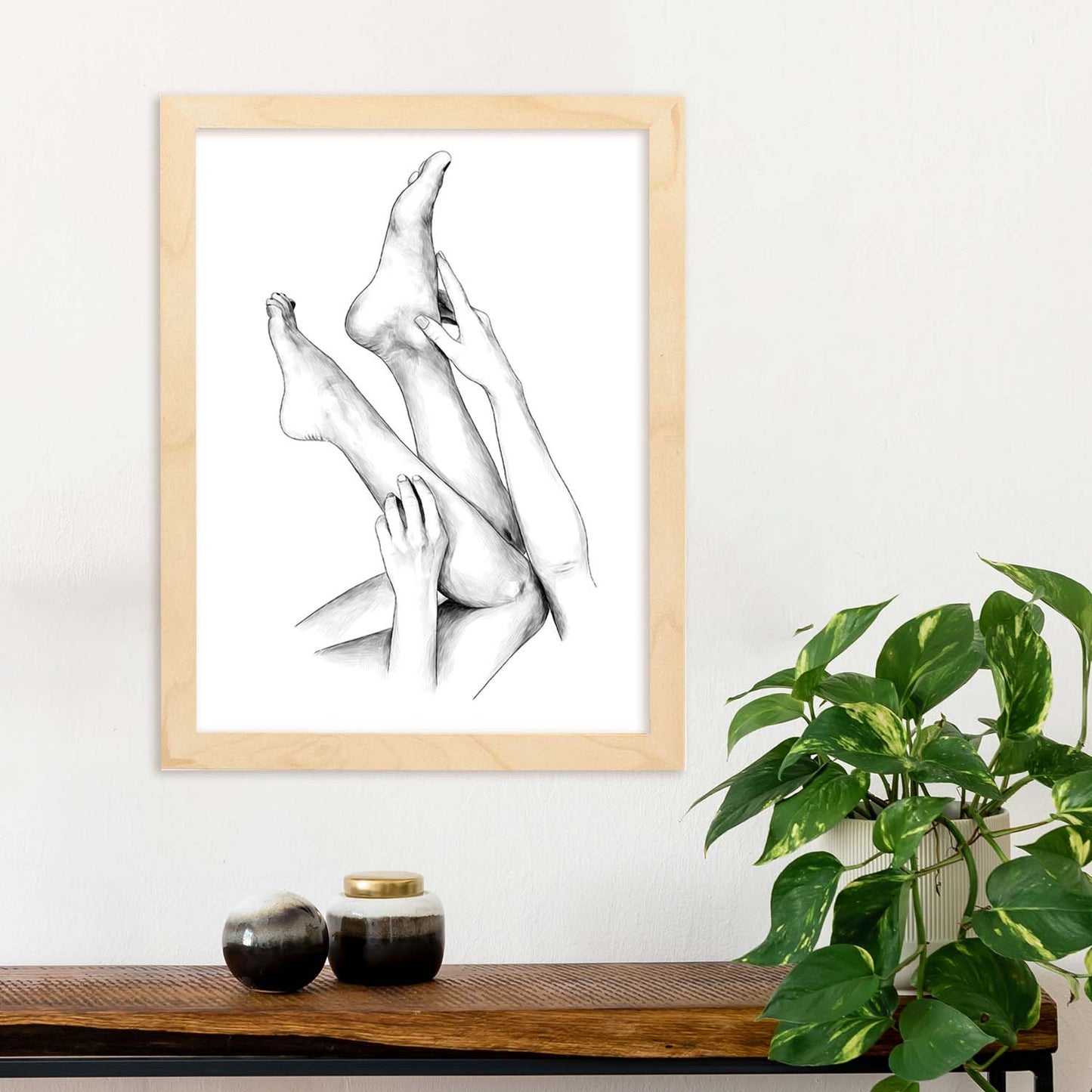 Posters eróticos. Lámina Piernas 2 dibujada con imágenes sensuales del cuerpo femenino.-Artwork-Nacnic-Nacnic Estudio SL