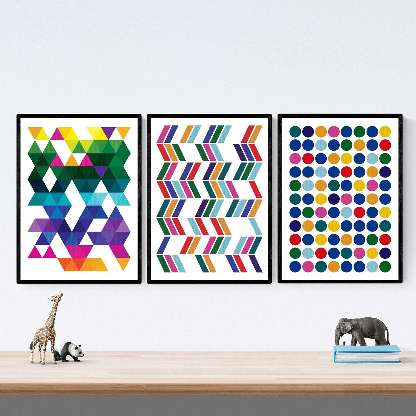 Set de 3 láminas para enmarcar Colores GEOMETRICOS Posters con Colores Vibrantes. Láminas con imágenes geométricas con Colores alegres-Artwork-Nacnic-Nacnic Estudio SL