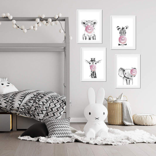 Set de 4 láminas de Animales Infantiles Con Chicle Rosa, en , Poster papel 250 gr.-Artwork-Nacnic-Nacnic Estudio SL