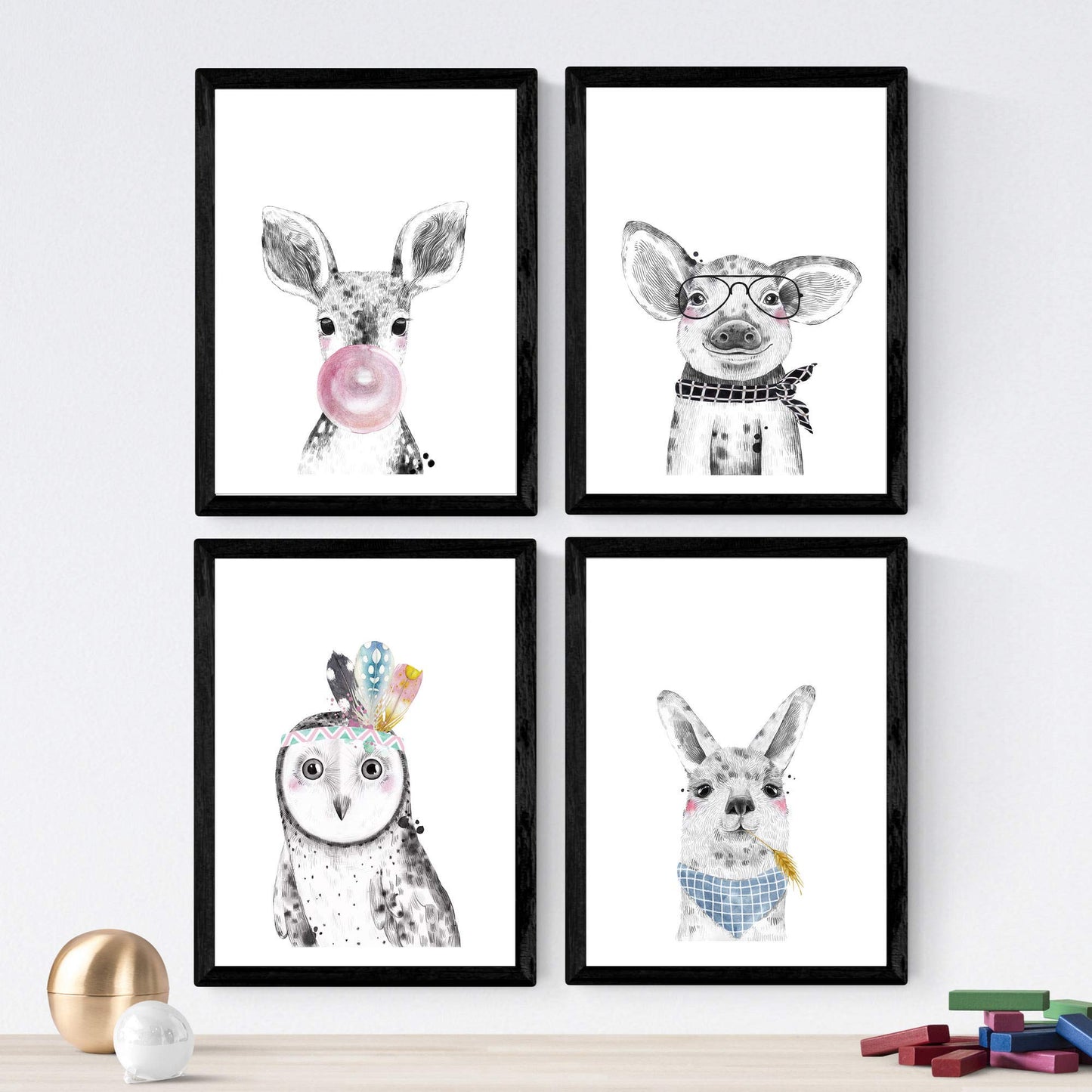 Set de 4 láminas de Animales Infantiles Con Chicle Rosa Y Gafas, en .-Artwork-Nacnic-Nacnic Estudio SL