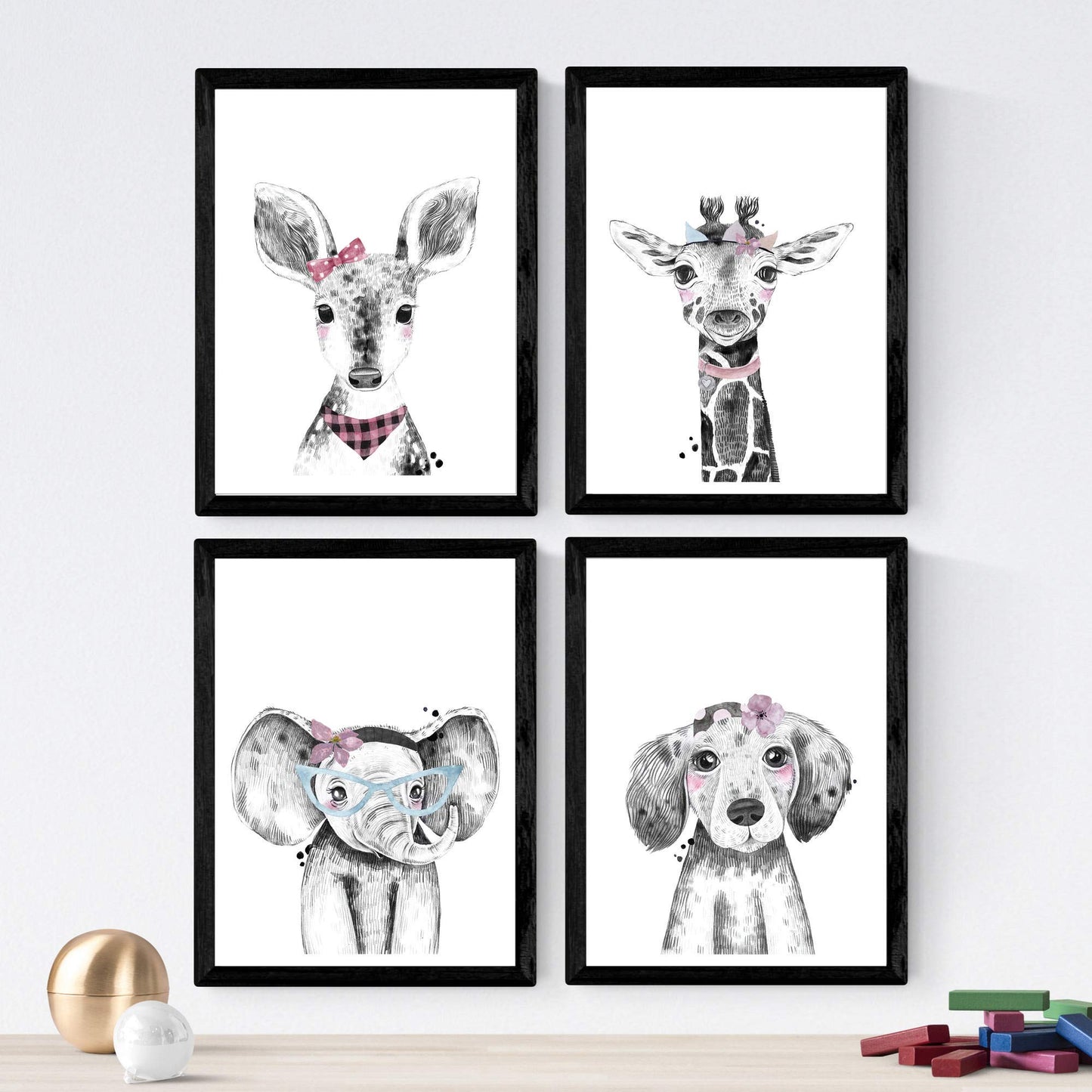 Set de 4 láminas de Animales Infantiles Con Flores Y Gafas, en , Poster papel 250 gr.-Artwork-Nacnic-Nacnic Estudio SL
