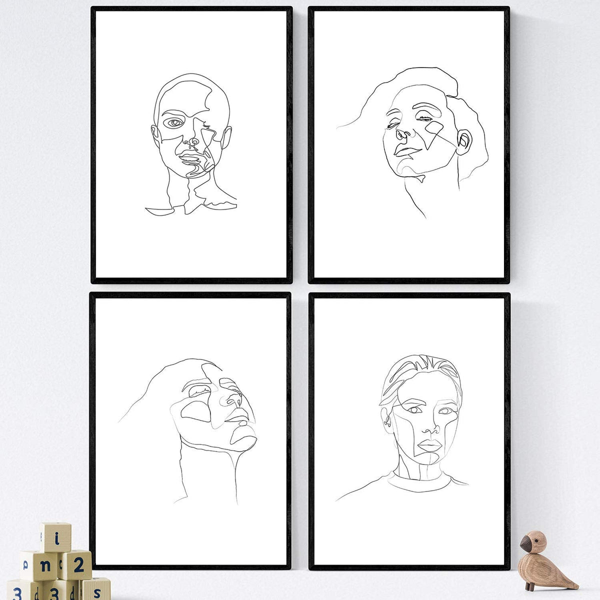 Set de 4 laminas con bocetos a una linea de rostros y cuerpos naturale ...