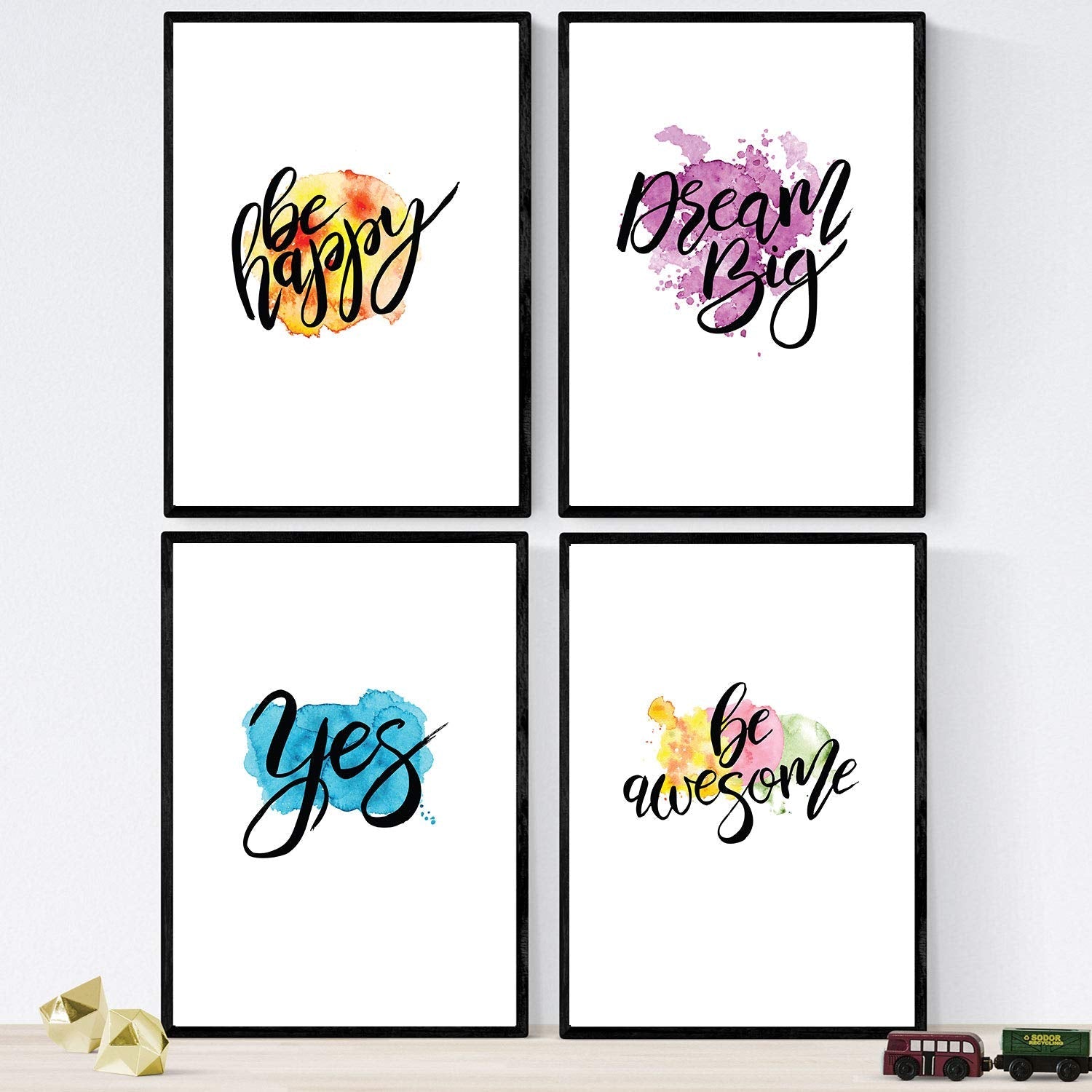 Set de láminas con mensajes felices y coloridos. Pack de posters 'Happy'.-Artwork-Nacnic-Nacnic Estudio SL