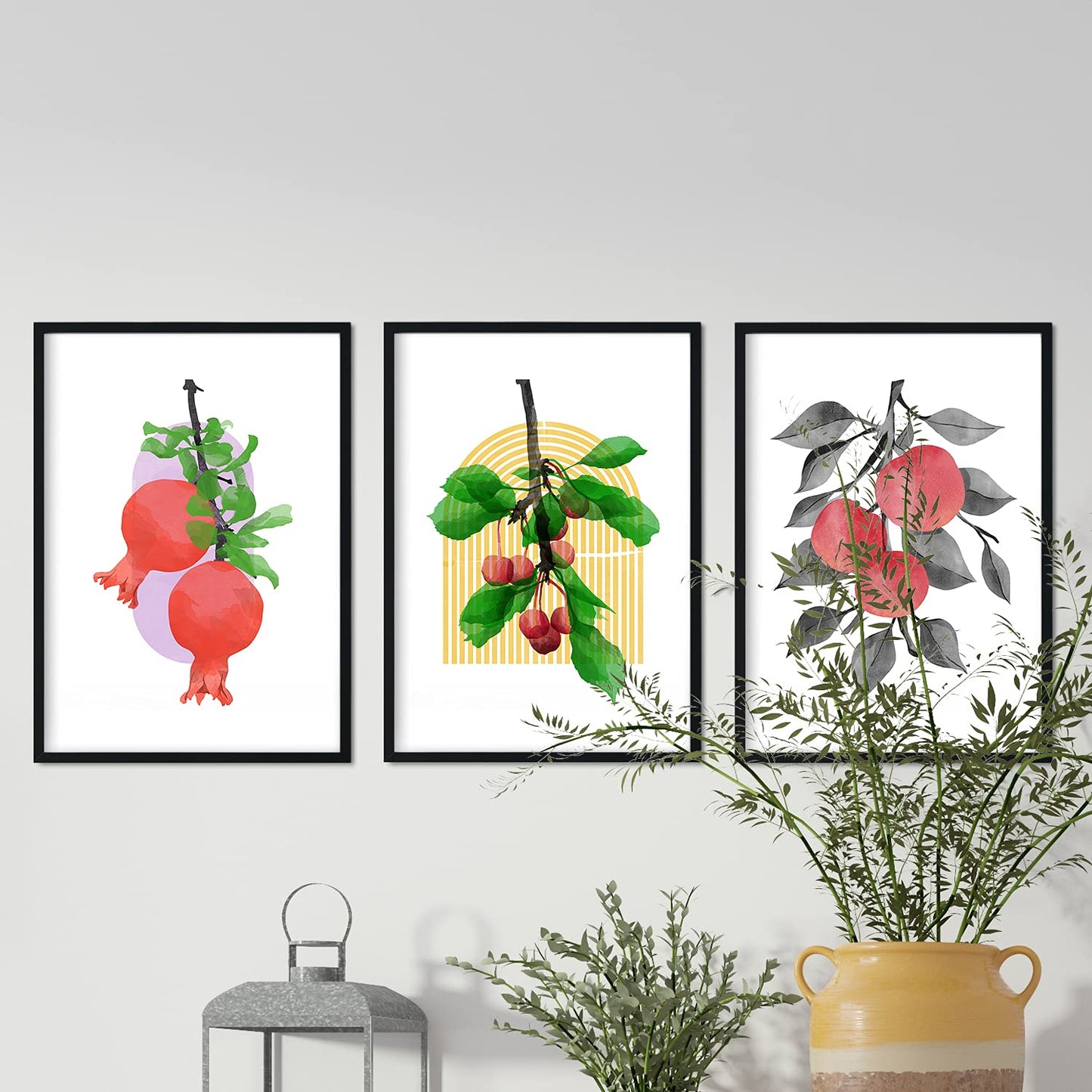Set de láminas Frutos rojos. Pósters con ilustraciones de plantas y flores en estilo acuarela.-Artwork-Nacnic-Nacnic Estudio SL