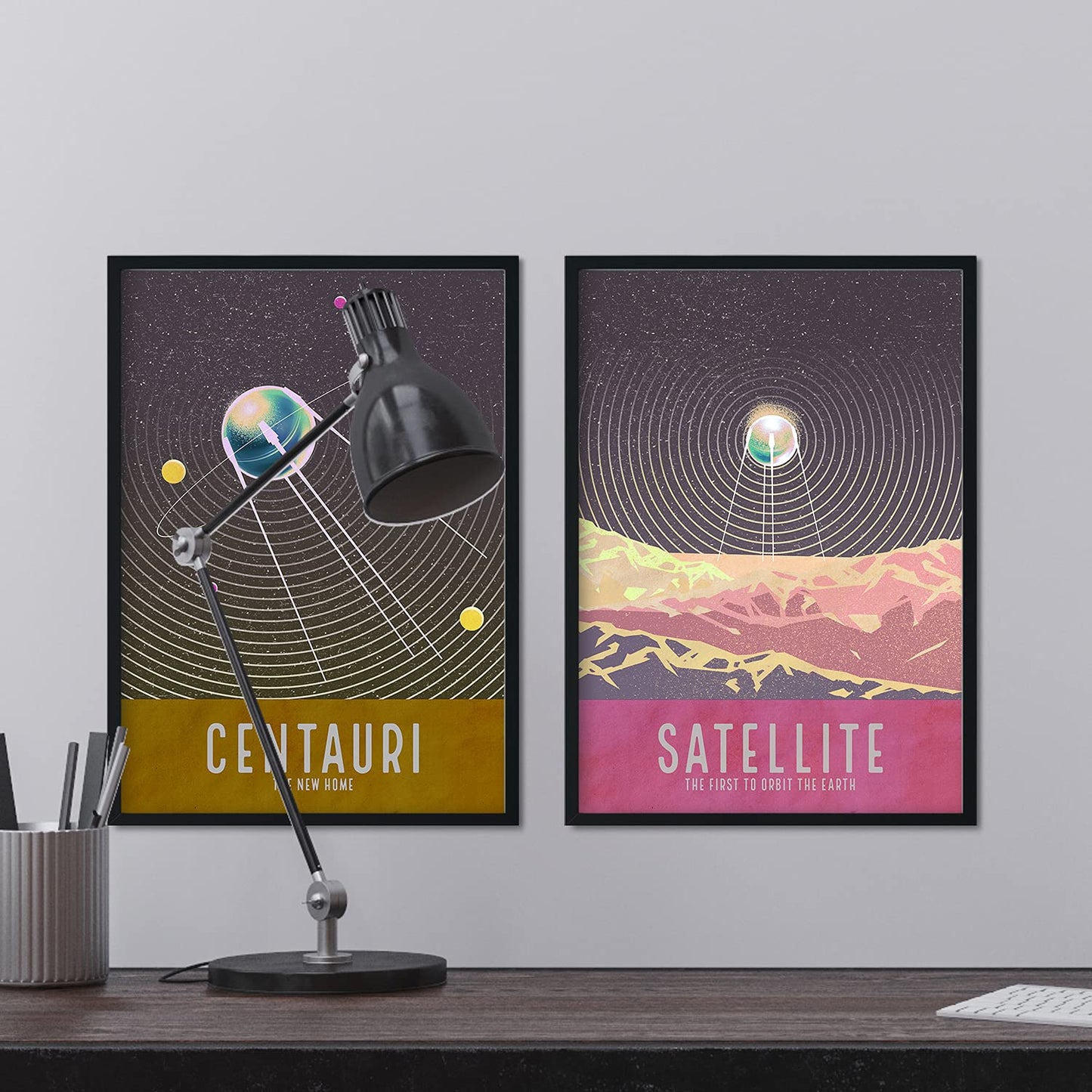 Set de láminas Pack Satélite. Pósters con detalladas ilustraciones del espacio. Coloridas imágenes de satélites, estrellas y planetas.-Artwork-Nacnic-Nacnic Estudio SL