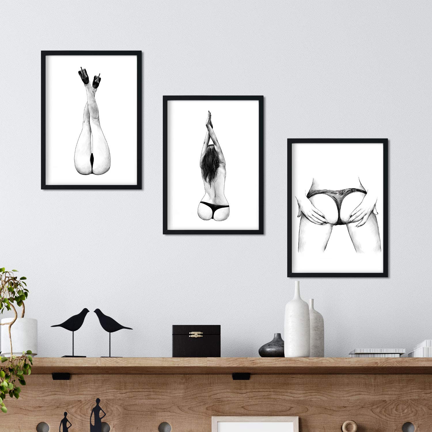Set de posters eróticos. Láminas Culo espalda piernas dibujadas con imágenes sensuales del cuerpo femenino.-Artwork-Nacnic-Nacnic Estudio SL