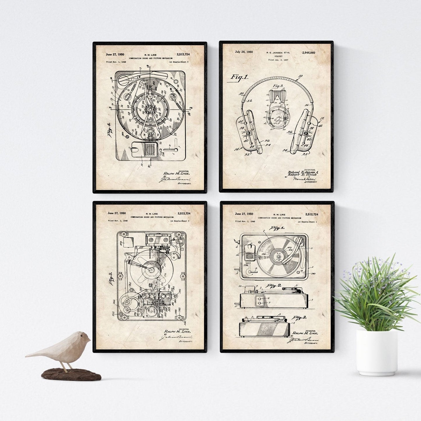 Vintage - Pack de 4 Láminas con Patentes de Tocadiscos. Set de Posters con inventos y Patentes Antiguas.-Artwork-Nacnic-Nacnic Estudio SL